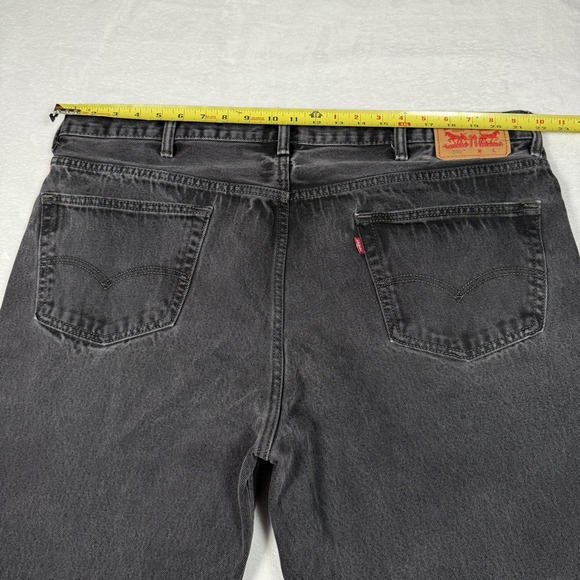 Levis 550 Jeans Mens 44x30 Black Relaxed Tapered Fit Denim Pants Stonewash - Picture 11 of 16